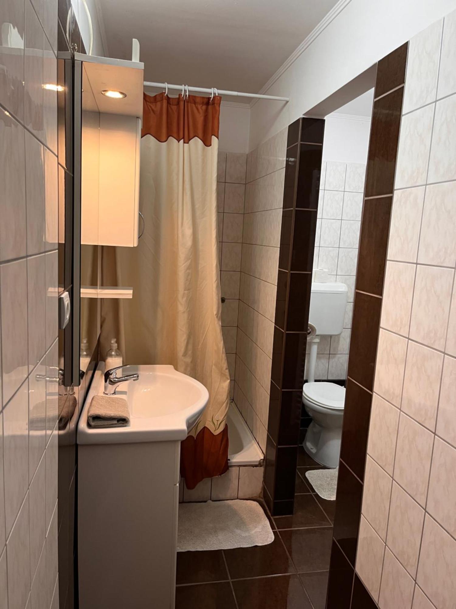 Belvarosi Rezidencia Pápa Exterior foto